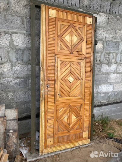 Дверь входная металлическая