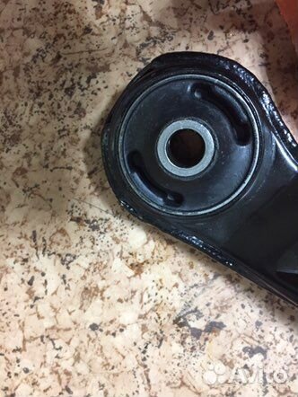 Рычаг mitsubishi lancer 9 передний лансер