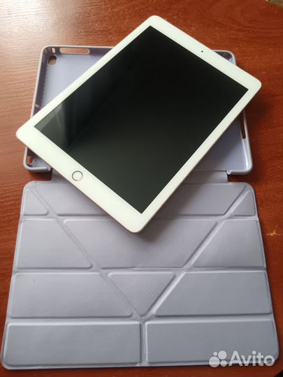 Планшет apple iPad