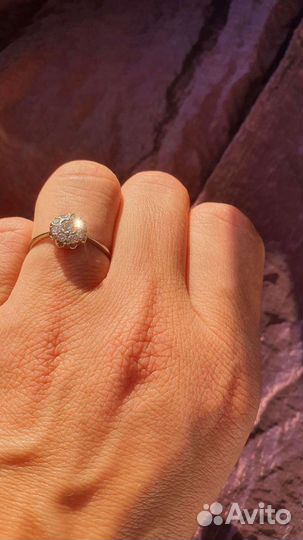 Кольцо с бриллиантами