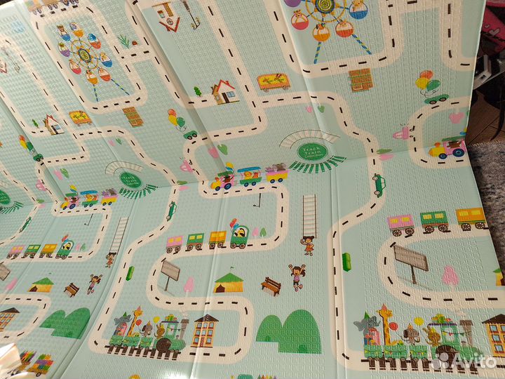 Развивающий коврик новый