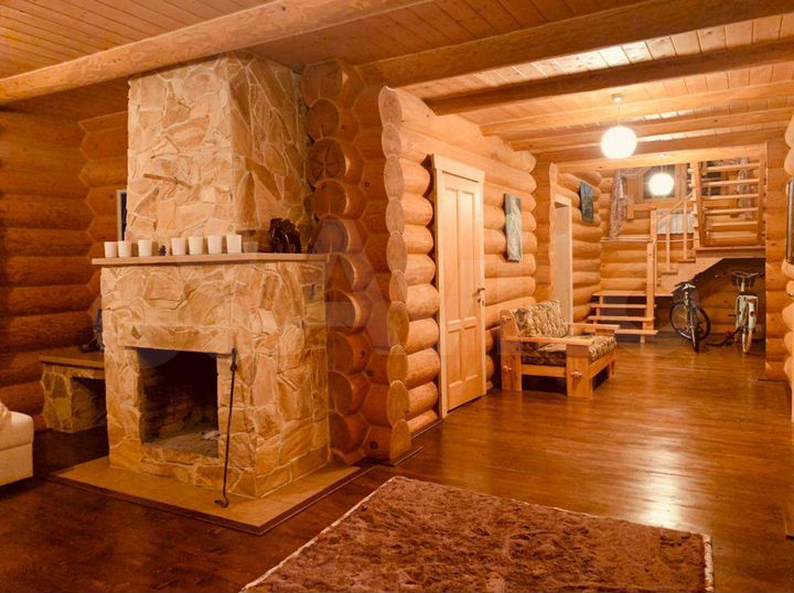 Дом 187 м² на участке 15 сот.