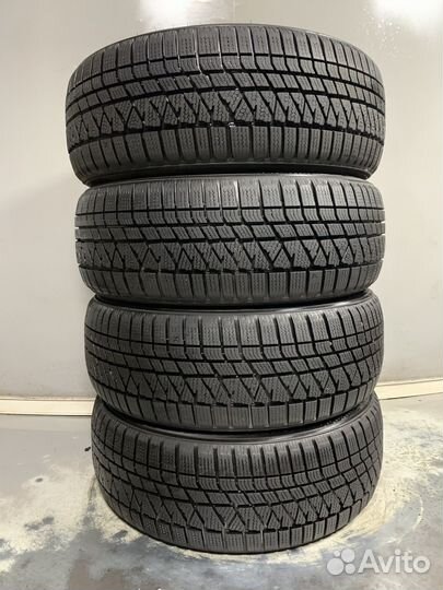 Marshal WinterCraft SUV WS71 215/55 R18 99H