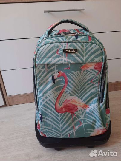 Рюкзак на колесах 