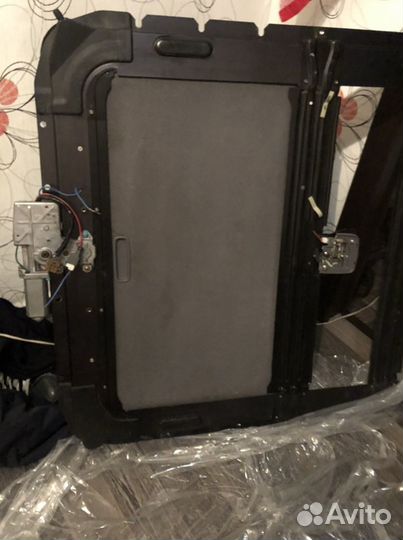 Люк на Nissan Almera (N15) 1997 в Барнауле