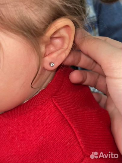 Прокол ушей