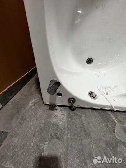 Ванна акриловая