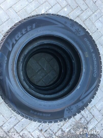Viatti Brina Nordico V-522 205/65 R16