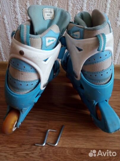 Коньки роликовые / ледовые