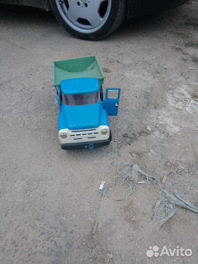 Игрушка ЗИЛ 130 СССР