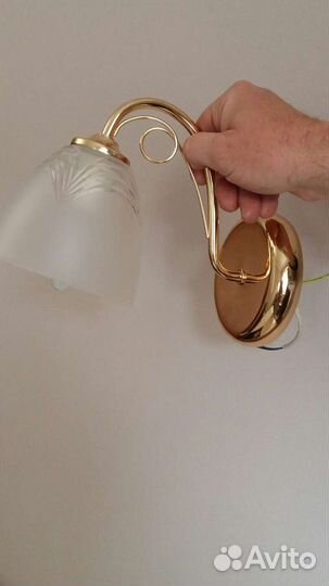 Комплект люстра и бра