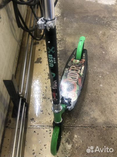 Самокат взрослый с большими колесами