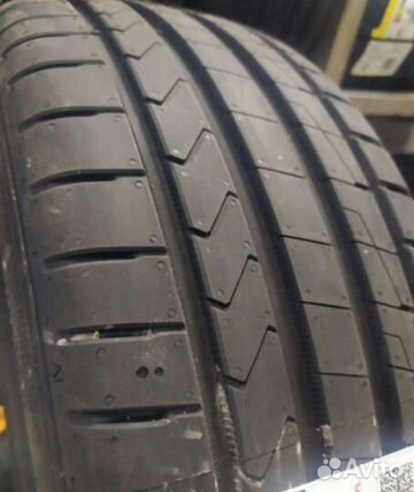 Hankook Ventus Prime 4 K135 235/45 R18