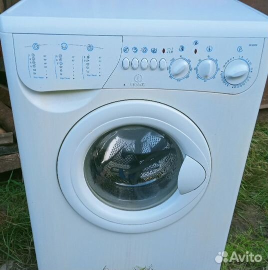 Стиральная машина indesit