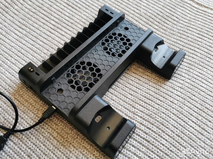 Подставка для PS4 Pro