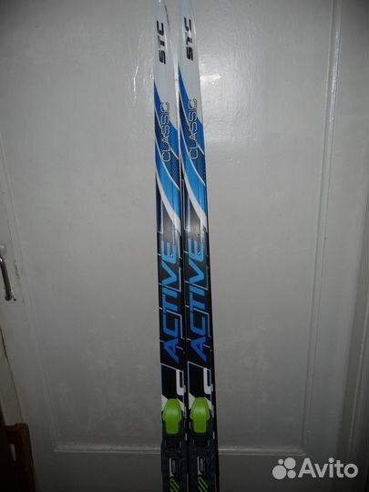 Лыжи беговые детские 150 см