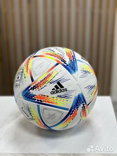 Футбольный мяч adidas FIFA Qatar 2022