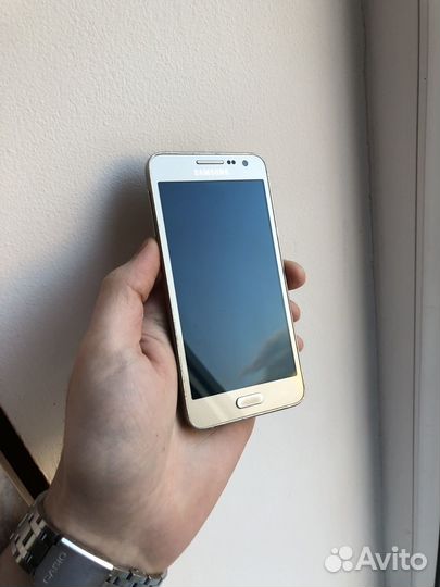 Samsung Galaxy A3 SM-A300F, 16 ГБ