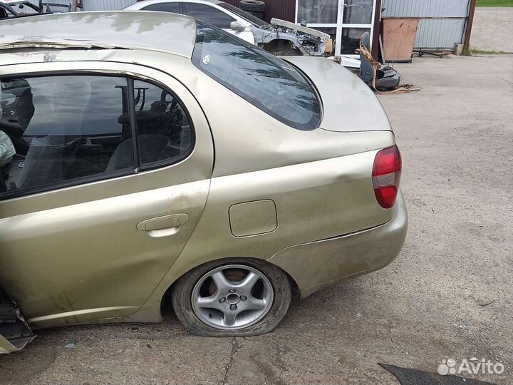 Toyota platz vitz в разборе