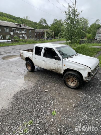 Продам запчасти на datsun 93 г.в 4wd