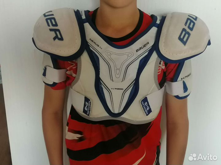 Нагрудник хоккейный jr s