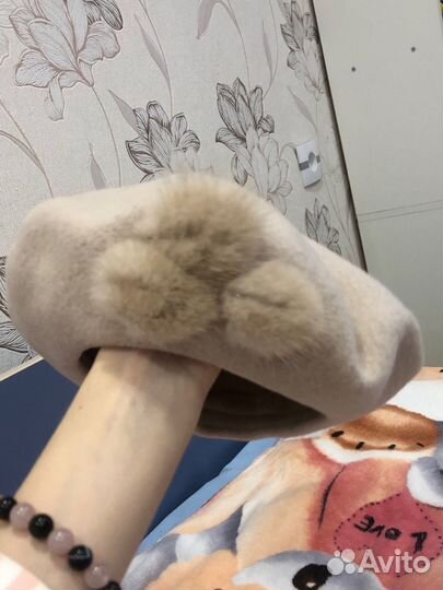 Берет женский зимний