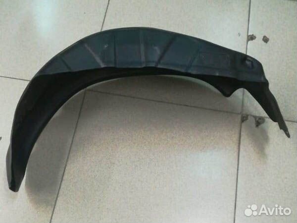 Подкрылок Toyota Fortuner (2015-2022)