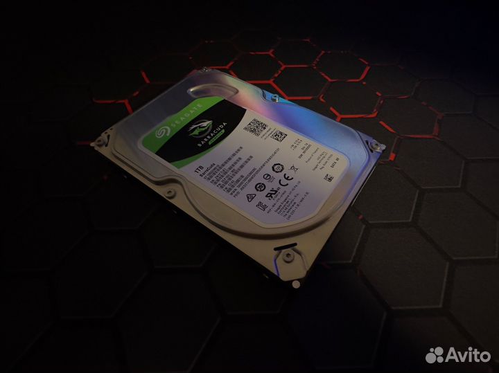 Жесткий диск 1 тб Seagate BarraCuda
