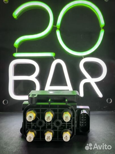 Блок клапанов Mercedes-Benz S-class W222