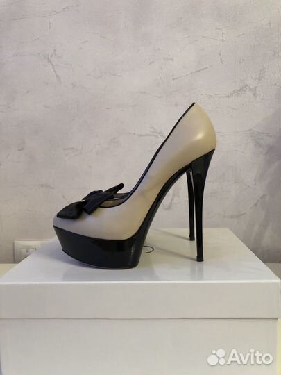 Туфли Casadei