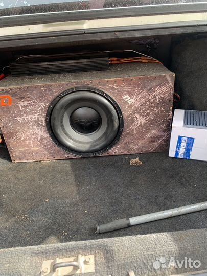 Сабвуфер и усилитель