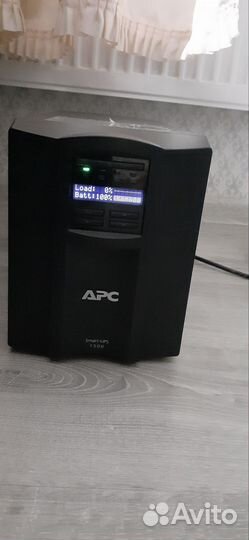 Бесперебойник apc SMART ups 1500