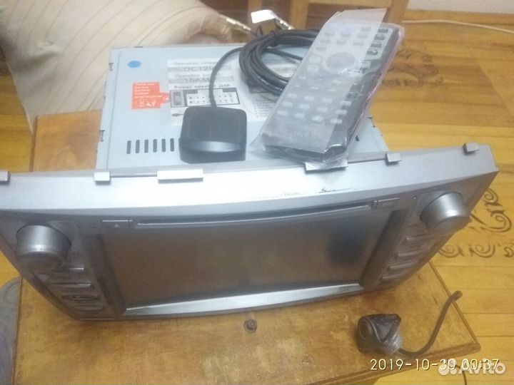 Головное устройство для Камри