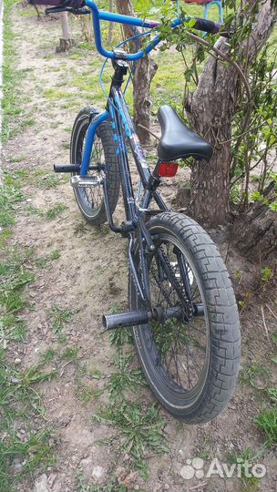 Трюковой велосипед бмх bmx