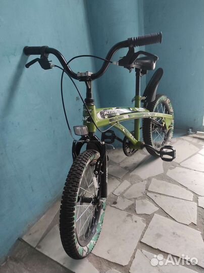 Детский велосипед 16