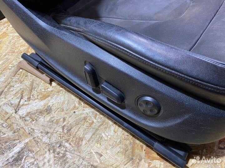 Сиденья комплект Audi A5 купе 2.0 2010