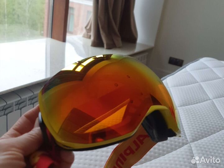 Горнолыжные очки Alpina