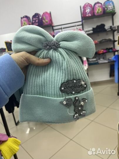 Шапка демисезонная на 2-4 года