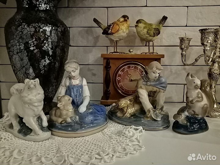 Фарфоровые статуэтки