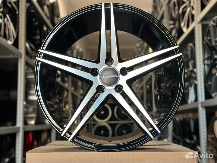Диски Vossen VPS-302 R17 7.5j et+38 5*100