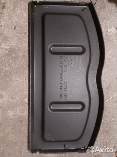 Задняя полка