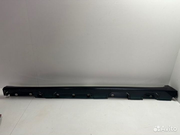 Порог левый Toyota Camry V70/V75 2018-2023