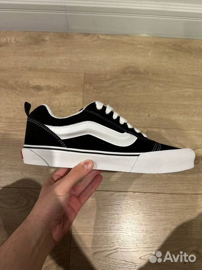 Vans knu skool