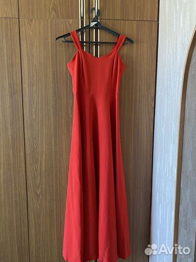 Вечернее платье 42 44 красное