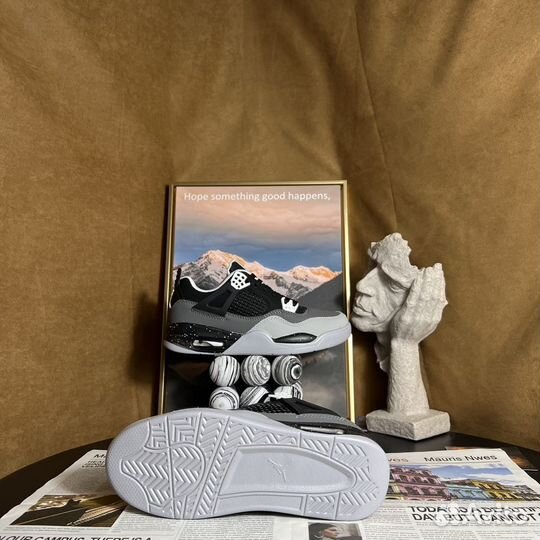Кроссовки под заказ Nike Air Jordan 4