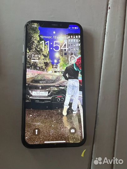 iPhone X, 64 ГБ