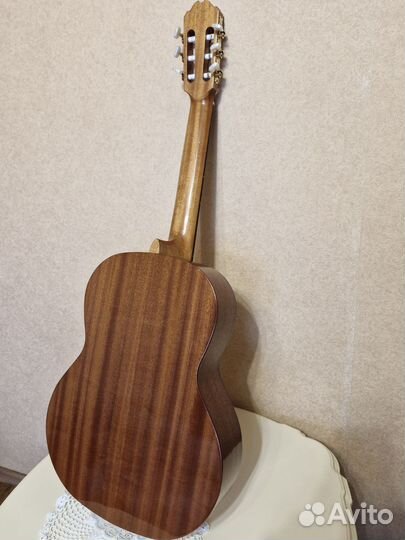 Классическая гитара шестиструнная бу