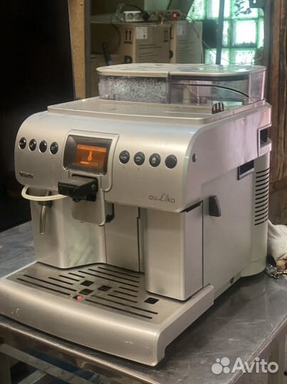 Кофемашина saeco aulika
