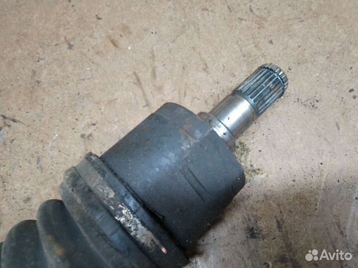 Левый привод шрус hynday getz