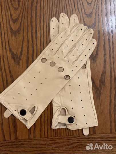 Перчатки кожаныые женские